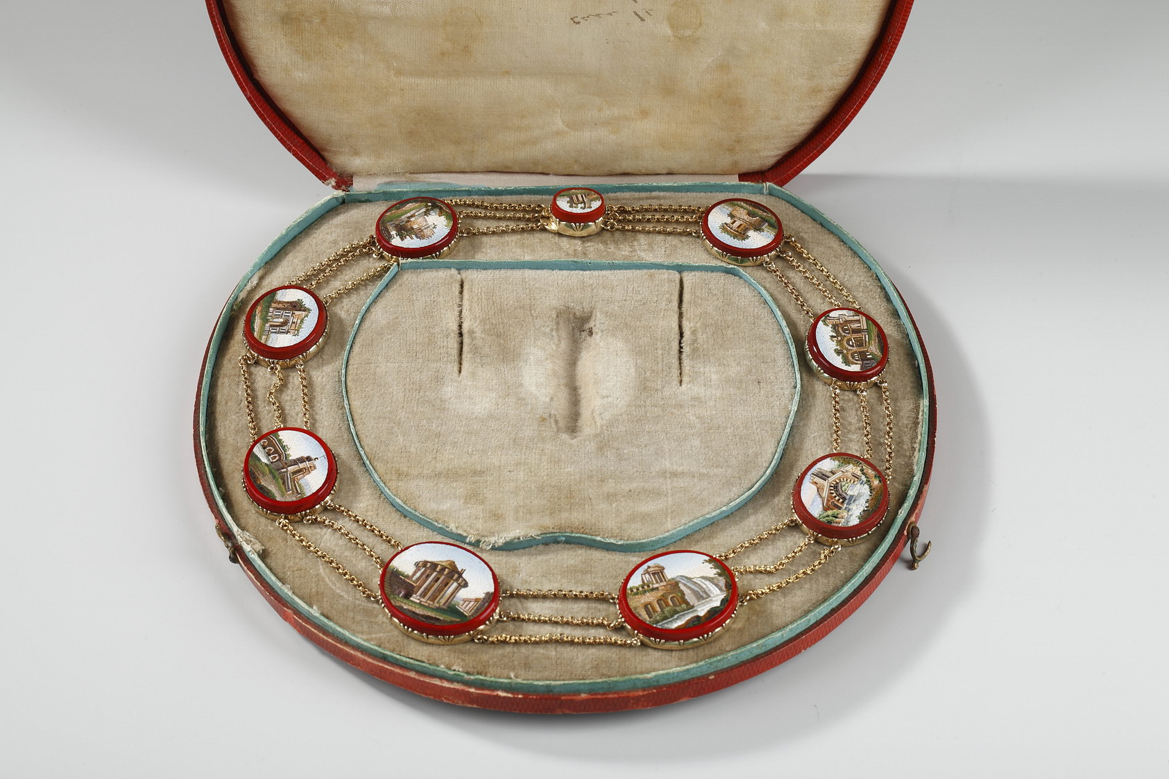 Empire Gold necklace with micomosaic.